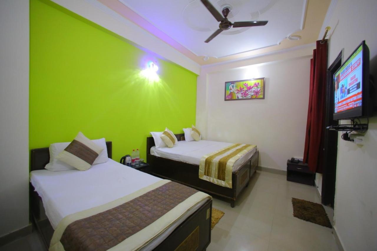 Hotel Qualia Suites New Delhi Eksteriør billede