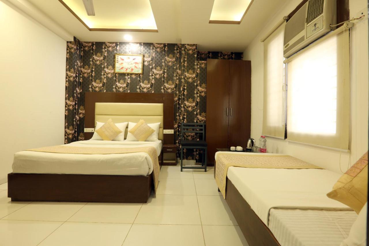 Hotel Qualia Suites New Delhi Eksteriør billede